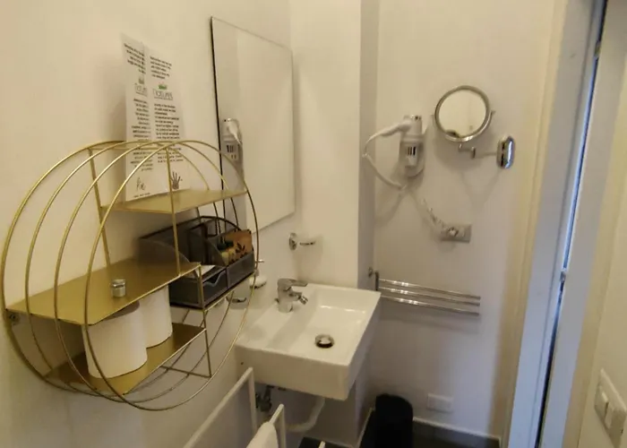 Metropolitan Bed and breakfast 4*