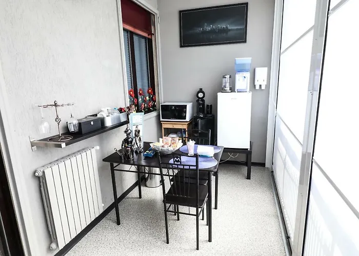 Metropolitan Couette-café Bari